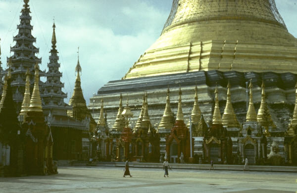 Bild: Fu des Stupa (PCD_3/35)